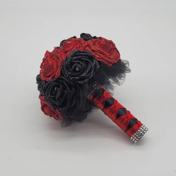 Glitter Red And Black Gothic Skull Bouquet, Bridal Bouquet, Bridesmaid Bouquet, Matching Corsages and Boutonnieres, Halloween Wedding