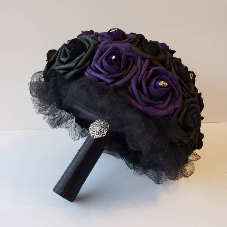Gothic Skull Dark purple and Black Wedding Bouquet,Bridal Bouquet, Bridesmaid Bouquet,Matching Corsages and Boutonnieres,Halloween Wedding