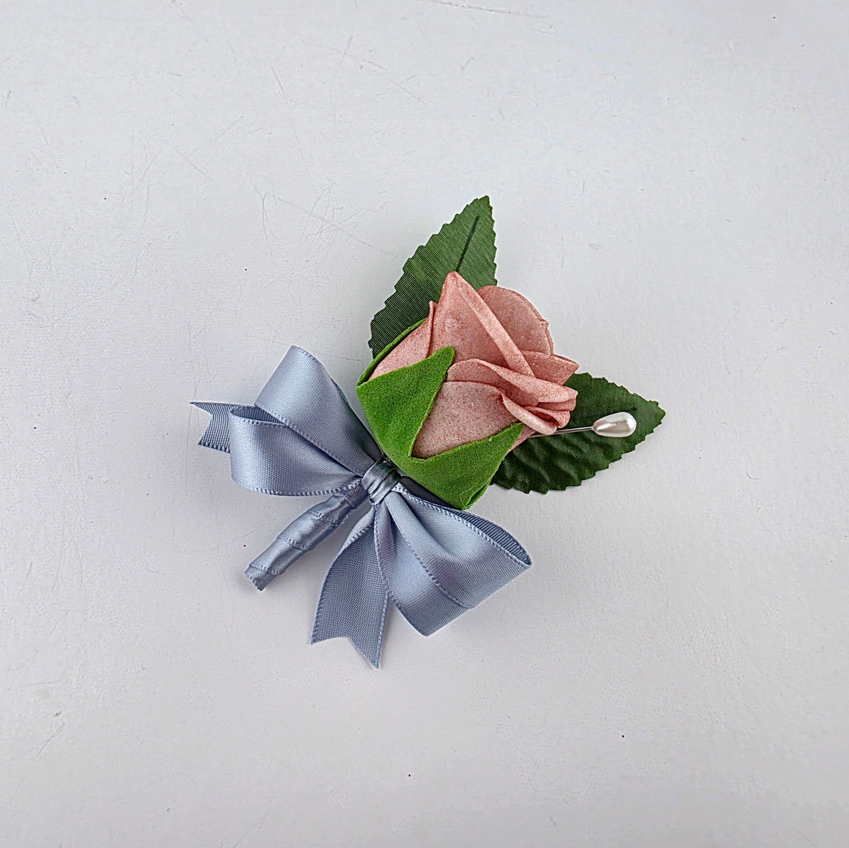 dusty rose and dusty blue side view boutonniere