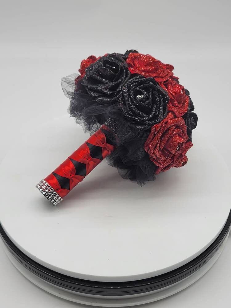 Glitter Red And Black Gothic Skull Bouquet, Bridal Bouquet, Bridesmaid Bouquet, Matching Corsages and Boutonnieres, Halloween Wedding