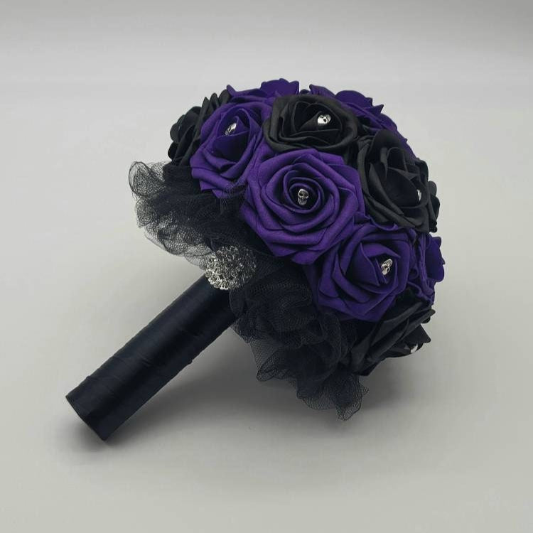 Gothic Skull Dark purple and Black Wedding Bouquet,Bridal Bouquet, Bridesmaid Bouquet,Matching Corsages and Boutonnieres,Halloween Wedding