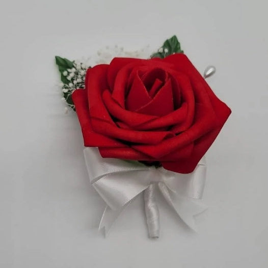 red and white boutonniere