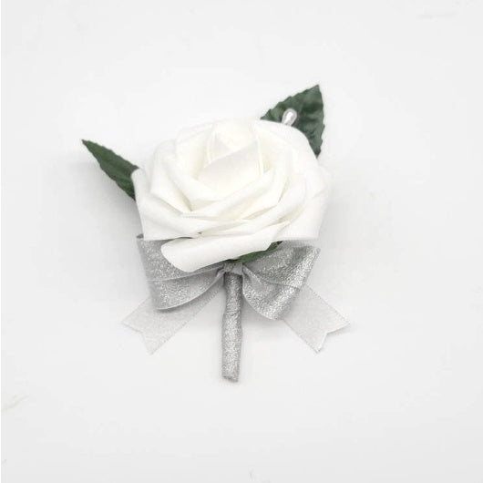 white and silver boutonniere